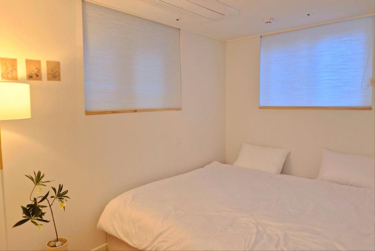 Urban Corner New Building 2 Rooms, 1 Living Room, 1 Kitchen # Seokchon Cherry Blossom # Lotte World # Kspo Pousada *